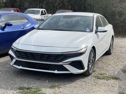 Used 2024 Hyundai Elantra SEL