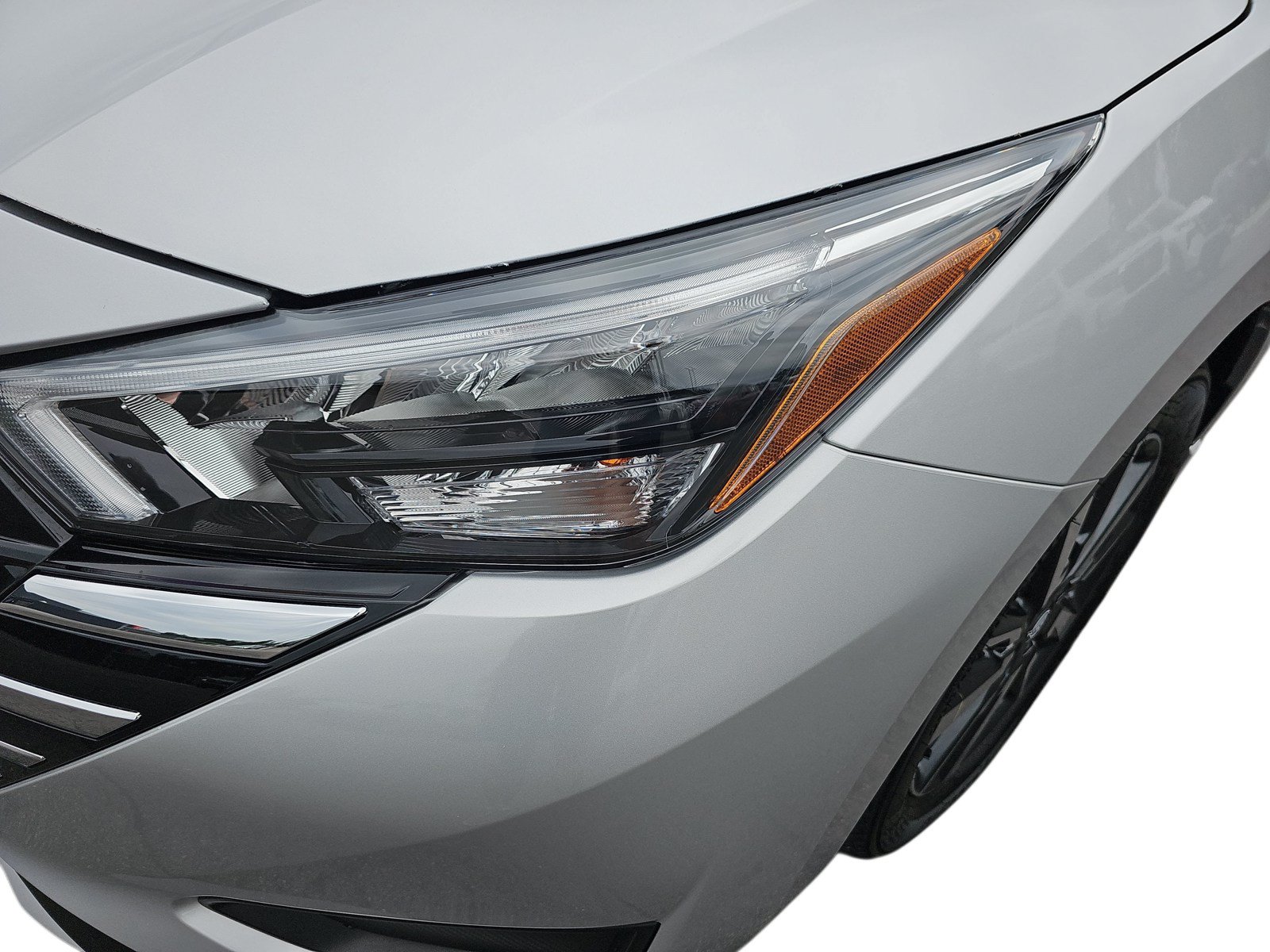 Used 2025 Nissan Versa SV w/ Trunk Package FWD image 29
