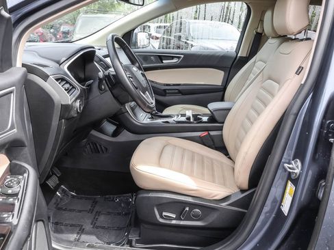 Used 2018 Ford Edge SEL w/ Equipment Group 201A AWD/4WD image 6