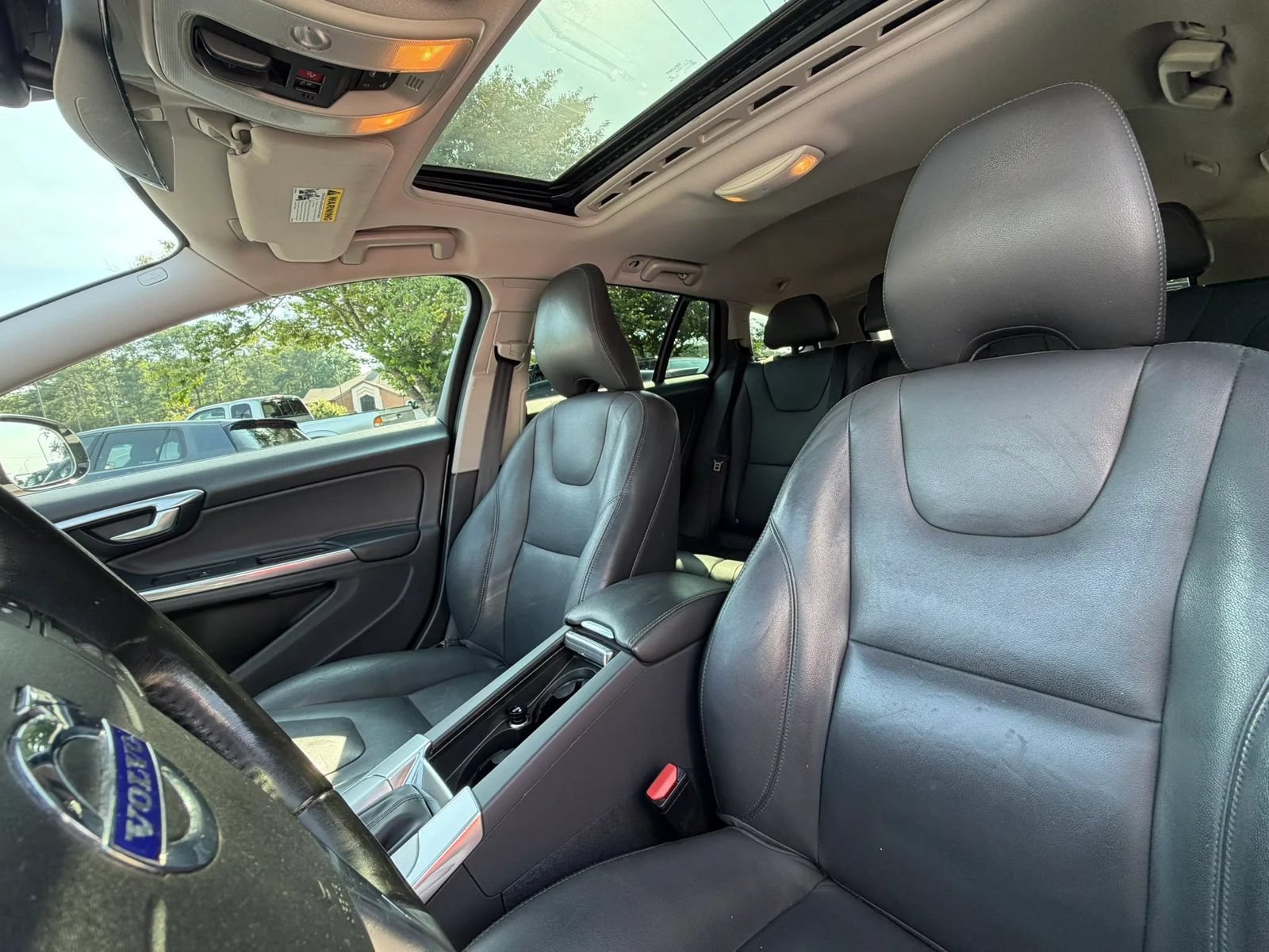 Used 2018 Volvo V60 T5 Cross Country w/ Convenience Package AWD/4WD image 9