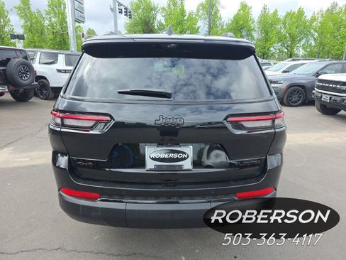 Used 2025 Jeep Grand Cherokee L Limited w/ Luxury Tech Group II AWD/4WD image 1