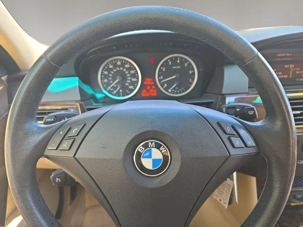 Used 2007 BMW 525i Sedan RWD image 17