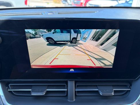 Used 2024 Chevrolet Trax ACTIV w/ Driver Confidence Package FWD image 12