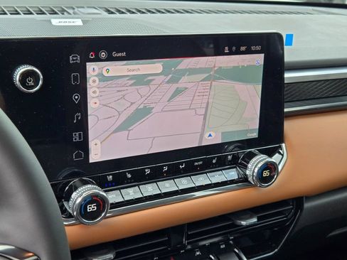 New 2026 GMC Canyon AT4 w/ Technology Plus Package AWD/4WD image 7