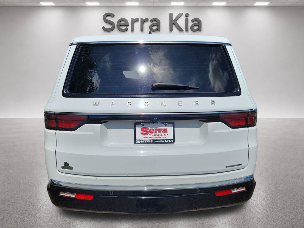 Used 2024 Jeep Wagoneer Series II AWD/4WD image 5