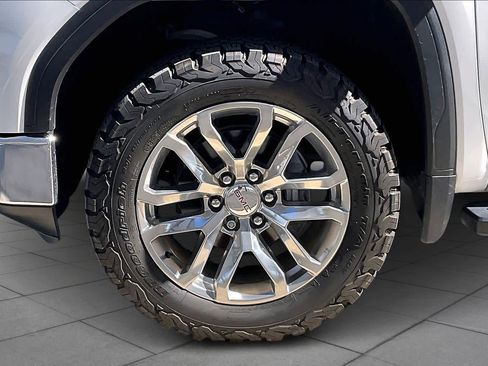 Used 2019 GMC Sierra 1500 SLT image 11