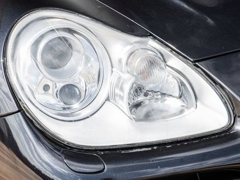 Used 2006 Porsche Cayenne Turbo S AWD/4WD image 41