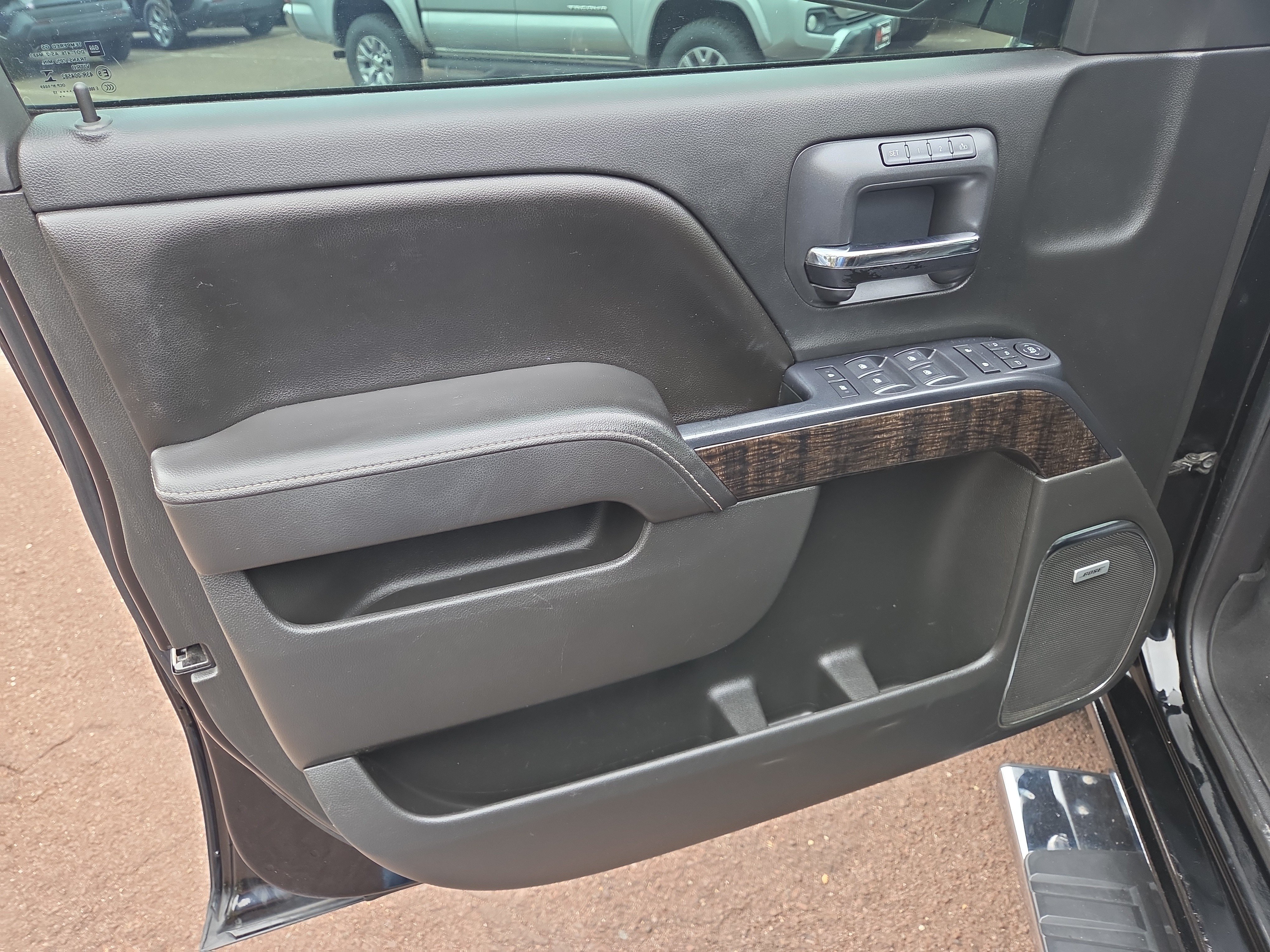 Used 2015 GMC Sierra 1500 Denali AWD/4WD image 14