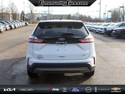 Used 2023 Ford Edge SEL w/ Convenience Package image 6