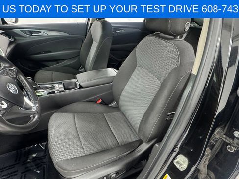 Used 2018 Buick Regal Preferred FWD image 10