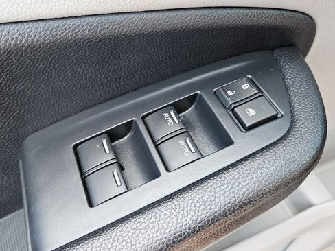 Used 2022 Honda Pilot Touring image 41