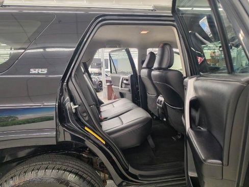 Used 2021 Toyota 4Runner SR5 Premium AWD/4WD image 35