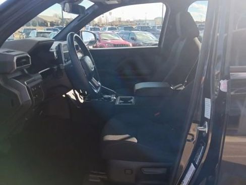 Used 2025 Toyota 4Runner SR5 image 10