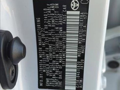 Used 2022 Toyota Corolla XSE image 27