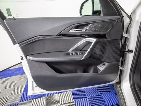 Used 2023 BMW X1 xDrive28i image 13