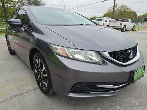 Used 2015 Honda Civic EX image 3