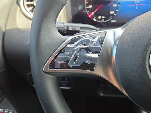 New 2025 Mercedes-Benz GLA 250 GLA 250 image 21