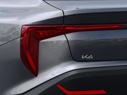 New 2025 Kia K4 EX image 11