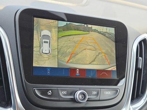 Used 2018 Chevrolet Equinox Premier AWD/4WD image 28