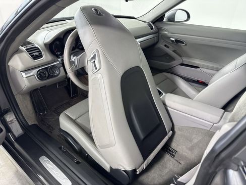 Certified 2014 Porsche Cayman S image 25