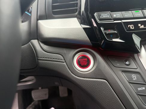 Certified 2023 Honda Odyssey Sport image 24