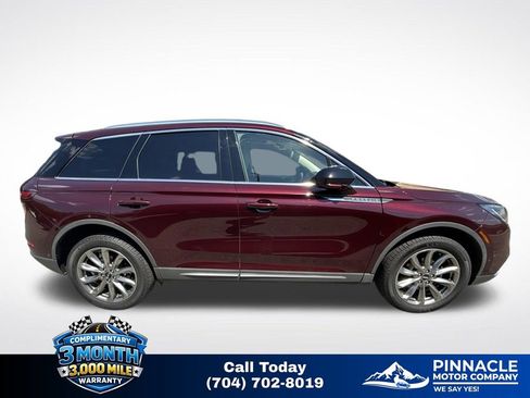 Used 2021 Lincoln Corsair FWD w/ Premium Package image 3