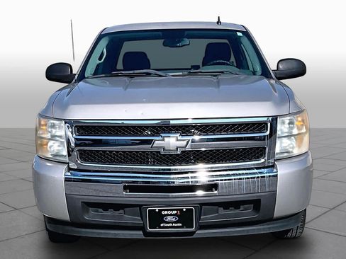 Used 2009 Chevrolet Silverado 1500 W/T w/ LS Package RWD image 3