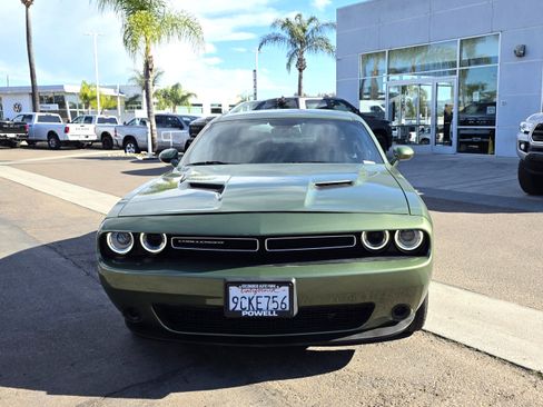 Certified 2022 Dodge Challenger SXT image 7