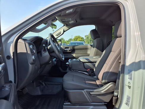 Used 2025 GMC Sierra 1500 Pro w/ Pro Value Package AWD/4WD image 19