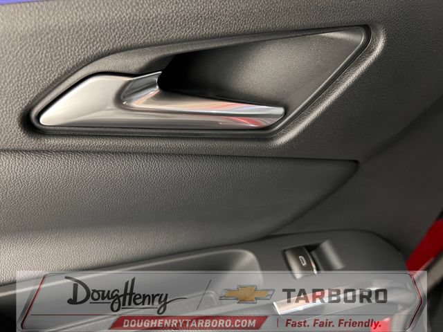 New 2026 Chevrolet Traverse RS w/ LPO, Floor Liner Package FWD image 32