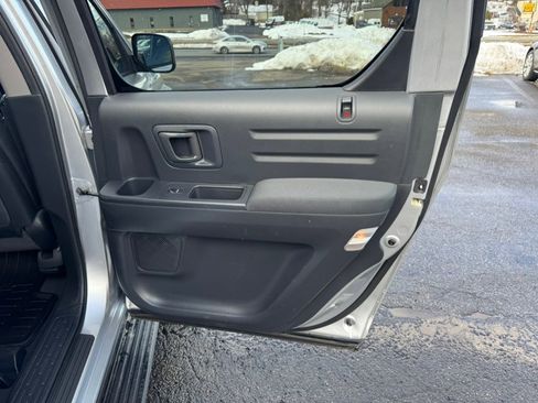Used 2014 Honda Ridgeline Sport image 14