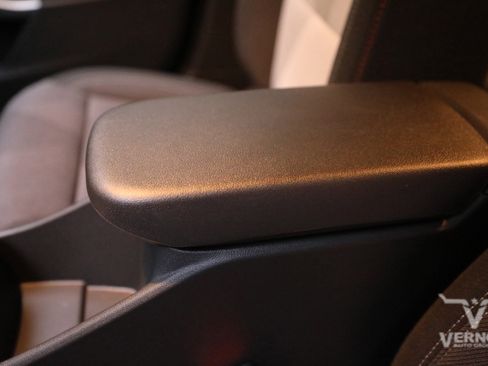 New 2026 Chevrolet Trax RS image 15