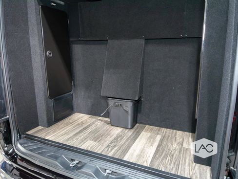 Used 2024 Mercedes-Benz Sprinter 3500 image 16