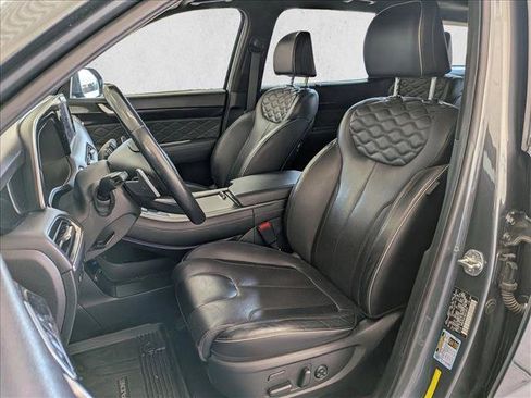 Used 2022 Hyundai Palisade Calligraphy w/ Winter Package AWD/4WD image 17