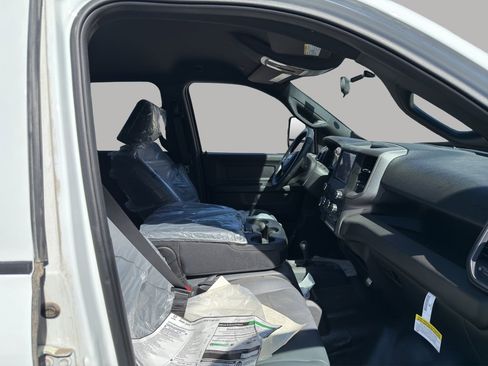 Used 2024 RAM 2500 Tradesman w/ Protection Group image 14