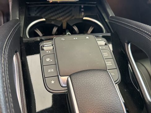 Used 2024 Mercedes-Benz GLE 450e 4MATIC image 48