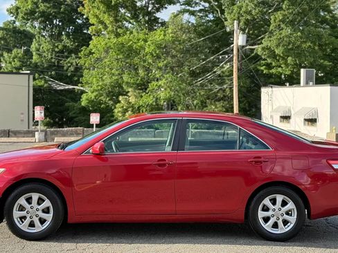 Used 2011 Toyota Camry LE w/ LE Extra-Value Pkg FWD image 9