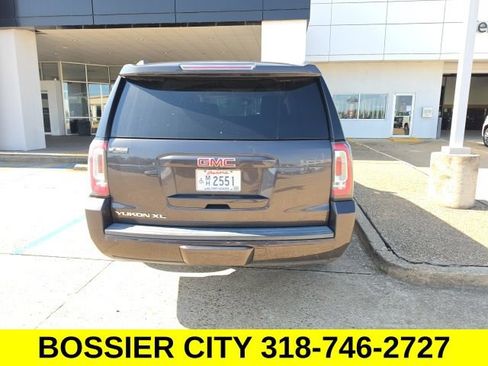 Used 2018 GMC Yukon XL SLE w/ SLE Value Package RWD image 5