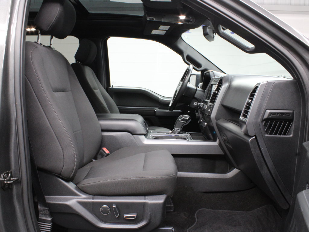 Used 2018 Ford F150 XLT w/ Equipment Group 302A Luxury AWD/4WD image 30