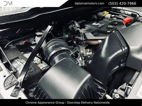 Used 2024 RAM 3500 Tradesman w/ Chrome Appearance Group AWD/4WD image 49