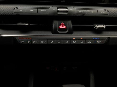 Used 2025 Kia K4 FWD image 28