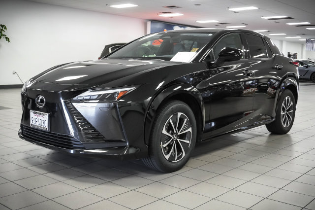 Certified 2023 Lexus RZ 450e Premium w/ Technology Package AWD/4WD image 3