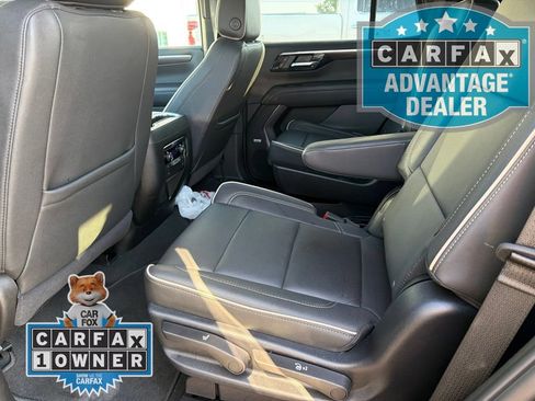 Used 2025 Chevrolet Tahoe Premier RWD image 8
