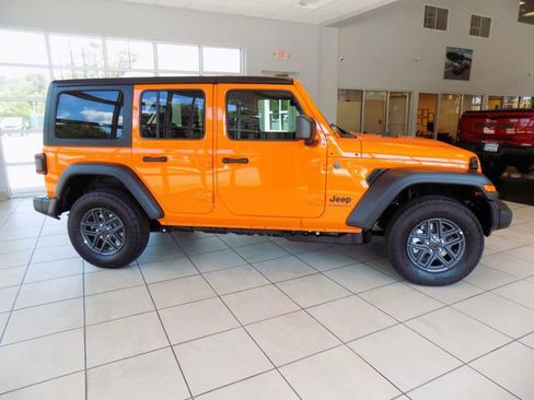 New 2026 Jeep Wrangler Unlimited Sport AWD/4WD image 9