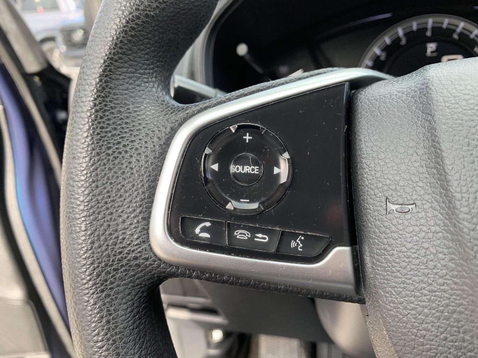 Used 2019 Honda CR-V LX image 14