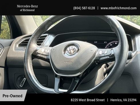 Used 2018 Volkswagen Tiguan SEL Premium AWD/4WD image 22