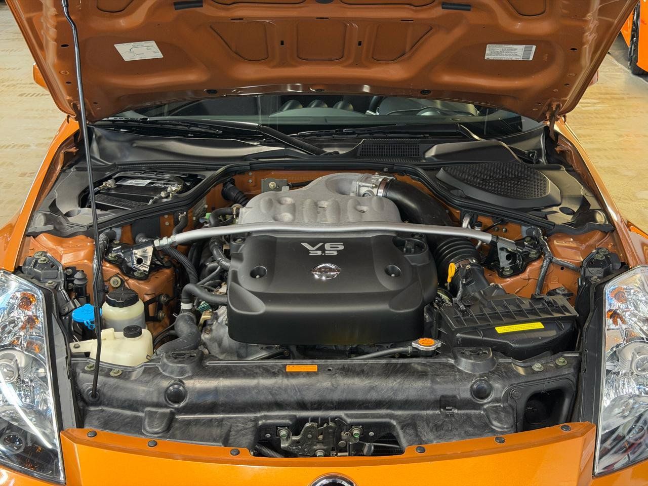 Used 2003 Nissan 350Z Track RWD image 24