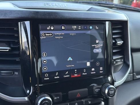 Used 2022 RAM 1500 Big Horn image 14