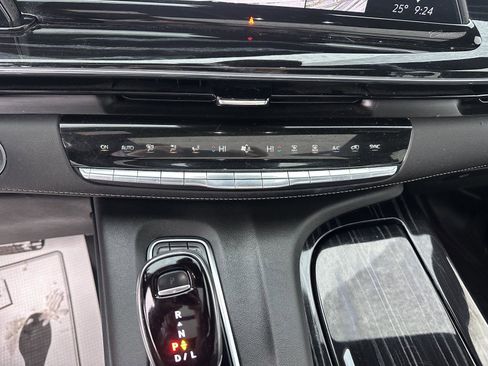 Used 2023 Cadillac Escalade Sport image 35