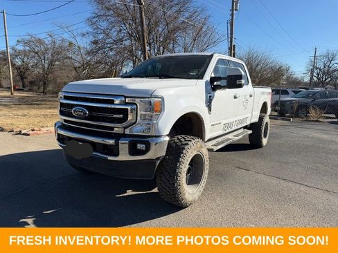 Used 2020 Ford F250 Lariat w/ Lariat Ultimate Package image 3